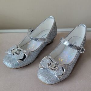 Girls Size 2, Stelle Silver Glitter Pumps, Heels, Princess heels, Mary Janes
